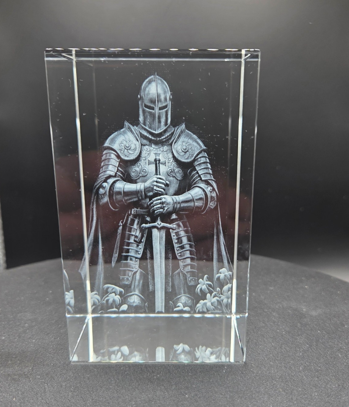 Bloque de Cristal Caballero 3D Premium 100x60x60mm Grabado Interior CLS