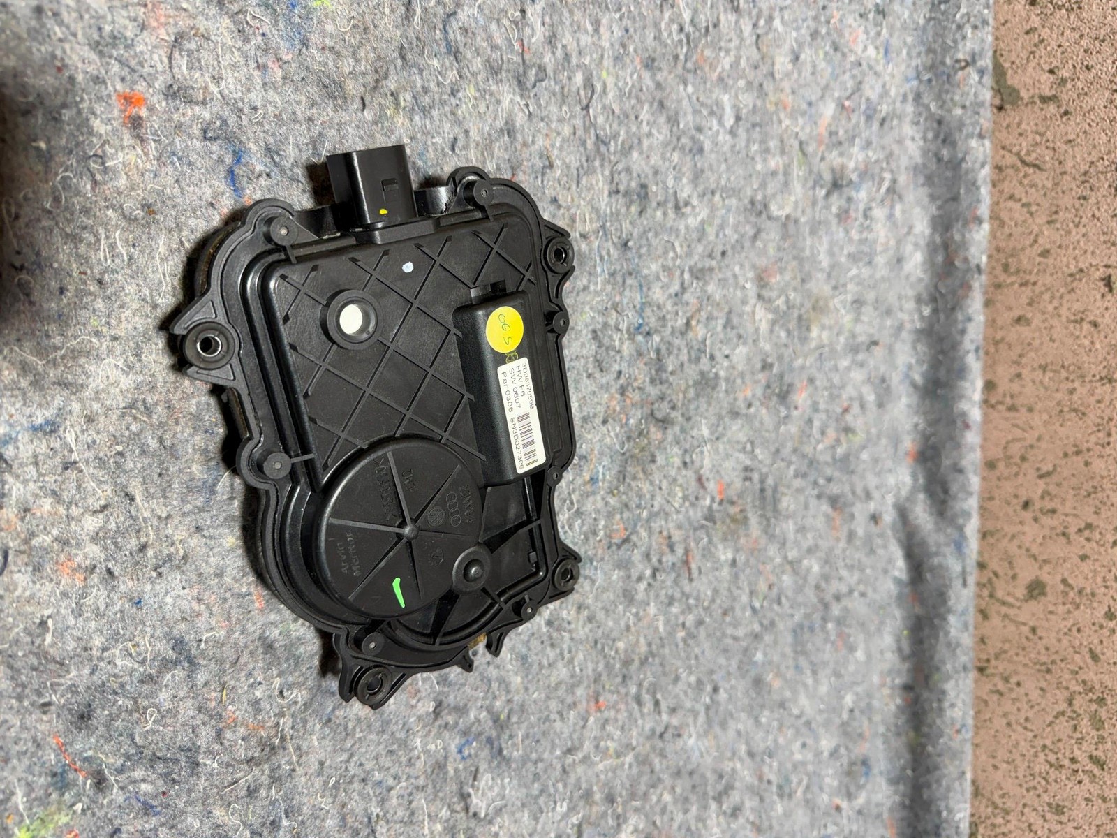 06-10 BENTLEY FLYING SPUR LEFT LH DOOR SOFT CLOSE ACTUATOR 3D0837059B