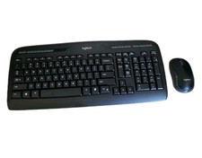 Logitech MK320 920002836 Wireless Keyboard and Mouse Combo used