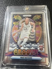 2025 Prizm Groovy Paige Bueckers