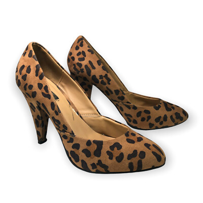 Forever 21 Leopard Print Pointed Toe High Heels Size