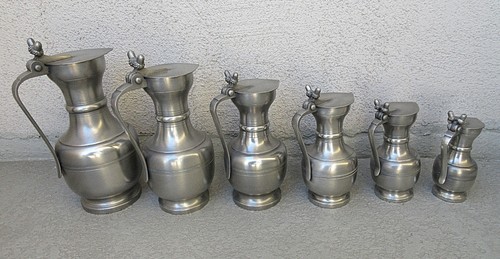 VINTAGE SET OF 6 PIECES ETAIN TITRE LEGAL LIDDED PEWTER PTICHERS MINT CONDITION - Picture 10 of 11