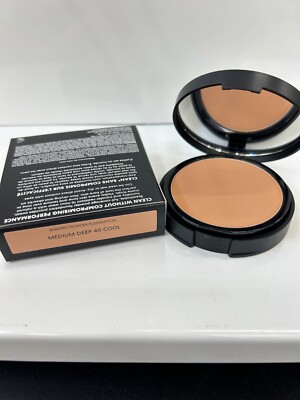 bareMinerals Barepro Powder Foundation 16hr Skin-Perfecting Medium Deep 40 Cool