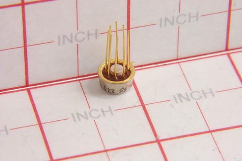 National Semiconductor Corp - LM308AH IC, Operational Amplifier, TO-99 Gold Lead - Picture 2 of 4