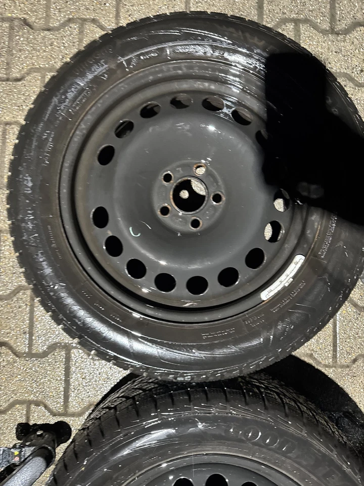 Ford Galaxy, S-Max, Mondeo 235/55/17 Winterräder, Profiltiefe 4x 7mm - Bild 2 von 4