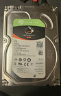 New ListingSeagate IronWolf 4TB Internal 5900RPM 3.5" (ST4000VN008) NAS