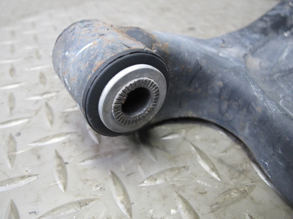 00-05 TOYOTA MR2 SPYDER ZZW30L FRONT RIGHT SUSPENSION LOWER CONTROL ARM OEM - Image 4 of 4