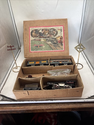 Vintage 1920’s American Flyer Miniature Train Railroad Set In Original Box READ