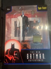 DC The New Batman Adventures Two-Face 6 Scale Figure McFarlane Toys