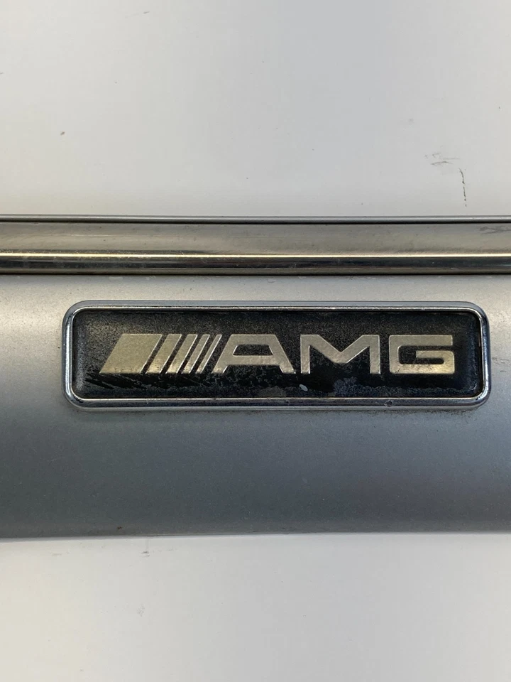 1999 Mercedes-Benz E430 Front Left Driver Fender Molding Trim 2106901562 OEM - Image 4 of 4