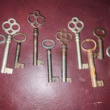 Antique Lot Of 10 Skeleton Keys