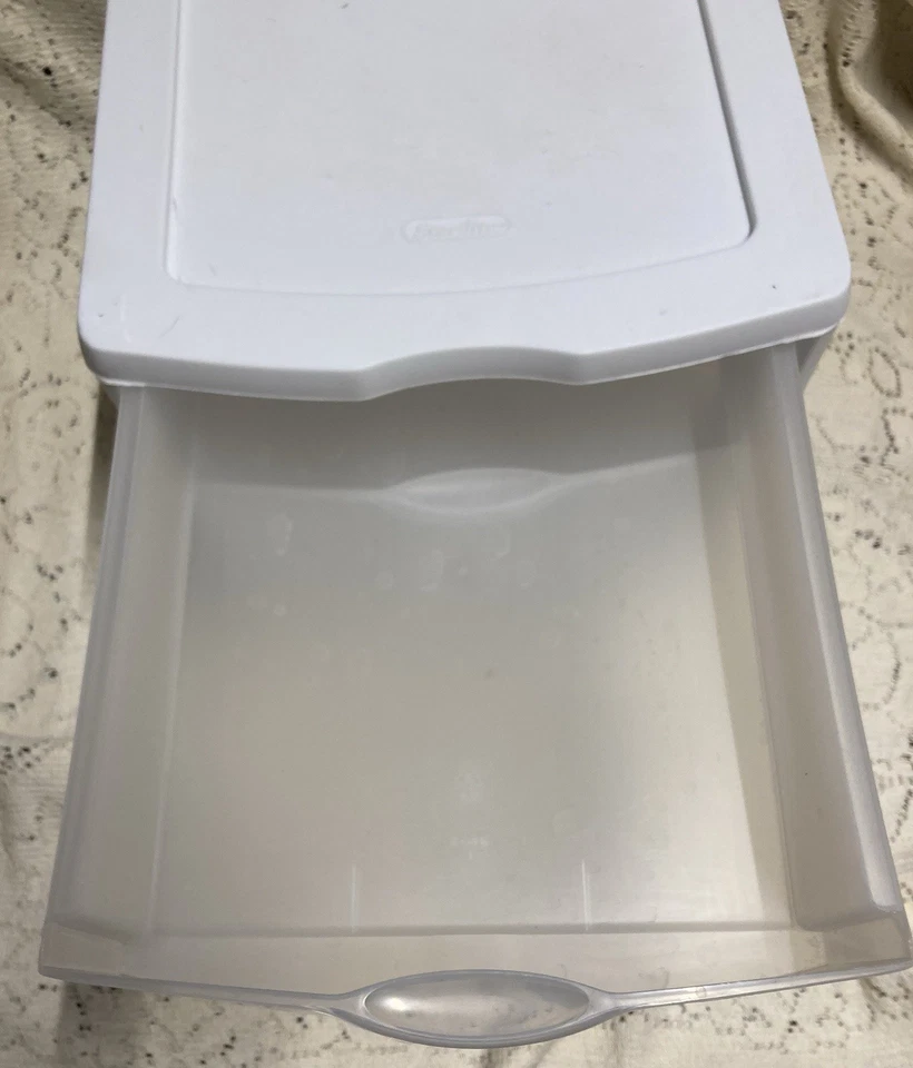 Sterilite 3 Drawer Organizer 10 x 11 x 13 - Image 4 of 4