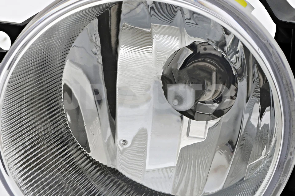 For 2015-2017 Subaru Legacy Fog Light Set Driver and Passenger Side - Image 2 of 4