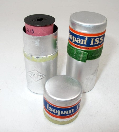 *WOW* 2 ROLLS OF AGFA ISOPAN ISS 620 B&W FILM IN METAL TINS-UNKNOWN EXP. DATE - Picture 6 of 6