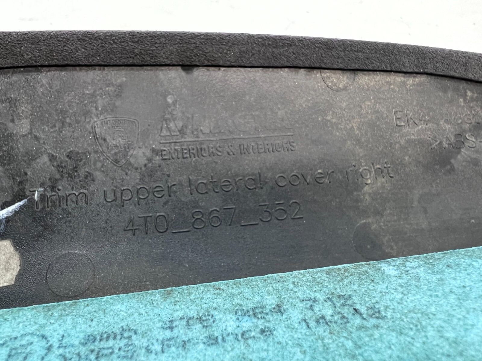LAMBORGHINI HURACAN EVO UPPER RIGHT RH INTERIOR A-PILLAR TRIM OEM 4T0867352A