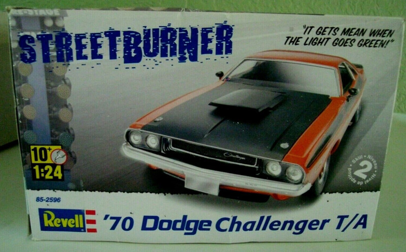 1970 Dodge Challenger T/A Street Burner Model Kit-By Revell-1/25-#2596-2011