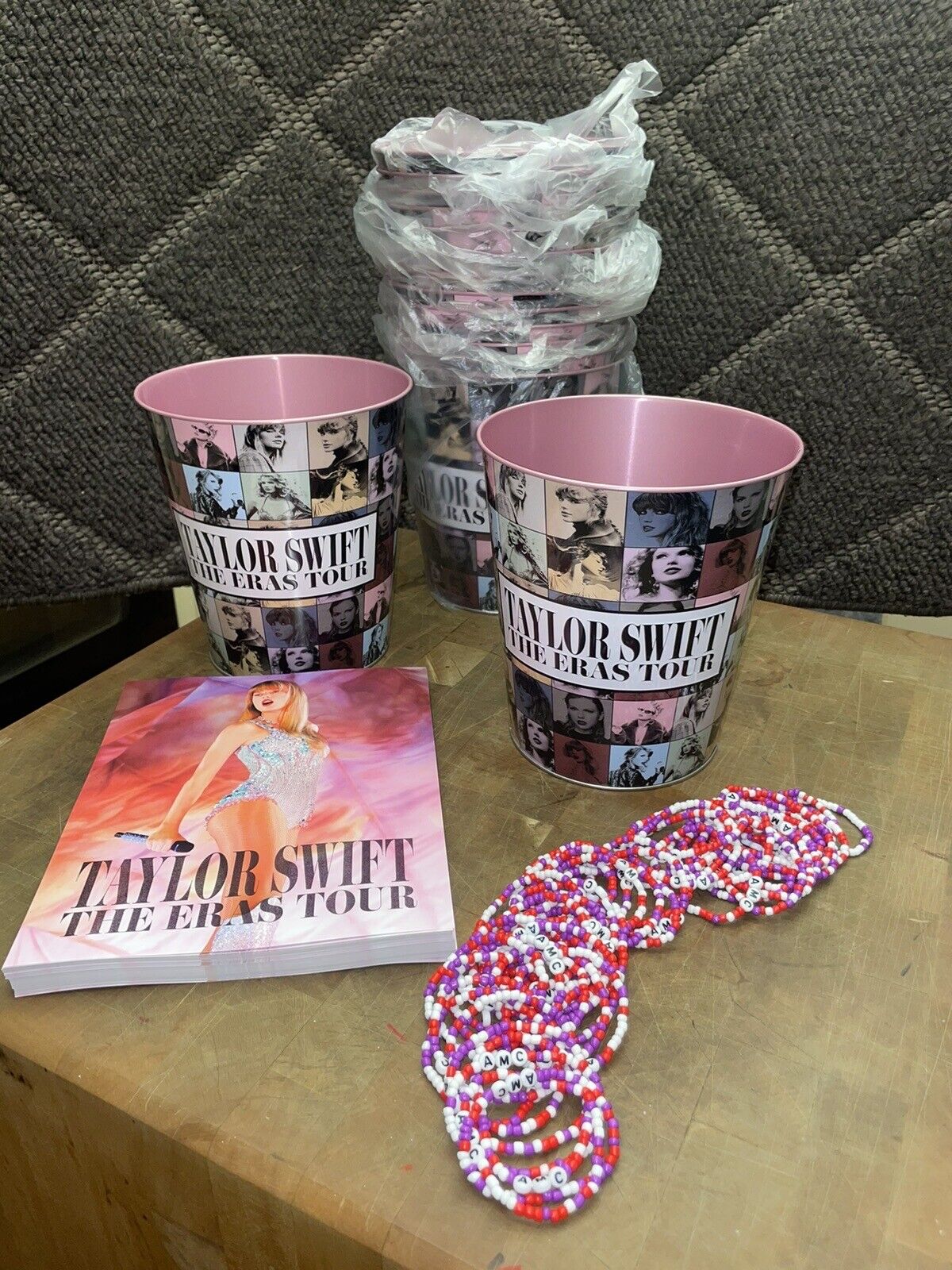 TAYLOR SWIFT BRAND NEW PINK AMC EXCLUSIVE POPCORN BUCKET BUNDLE THE ERAS TOUR!!