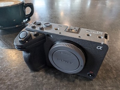 Sony Alpha ILME-FX3 Full Frame Cinema Line Camera, 8100 Shutter Count Pre-owned 