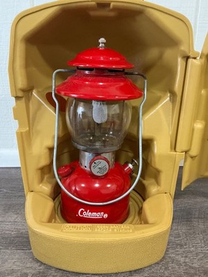 Vintage Red Coleman Lantern 200A Single Mantle & Yellow Clamshell