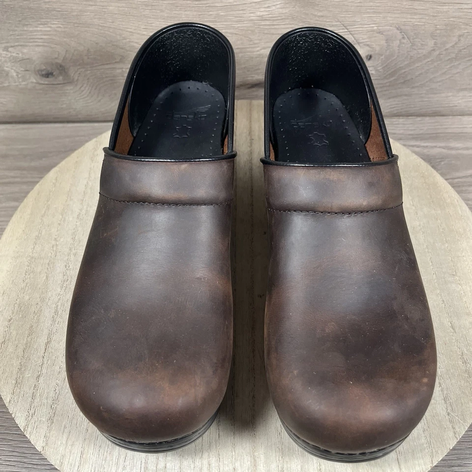 DANSKO Profesional Para Hombres Antiguo Marrón Cuero Engrasado Zuecos Zapatos Para Hombres Talla 45 Foto 3 de 4
