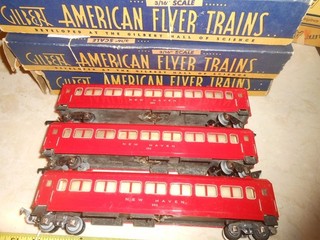 3 S scale American Flyer 650 Lighted Pullman cars in tattered boxes. Lights work