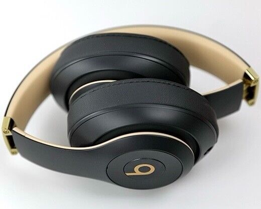 NEW SEALED - Beats Studio3 Wireless Skyline Collection NEW SEALED - Beats Studio3 Wireless Skyline Collection