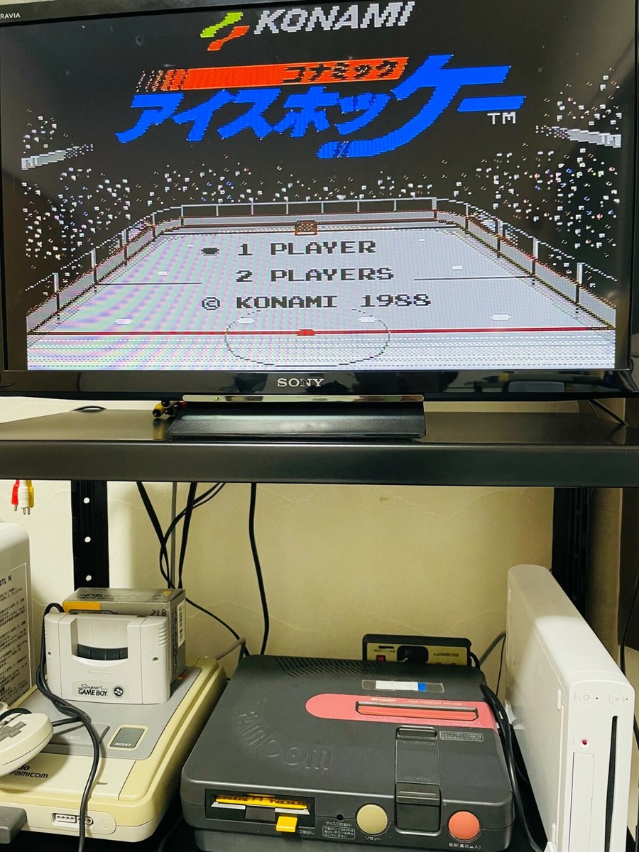 Konamic Ice Hockey Nintendo Famicom Disk System Konami 1988