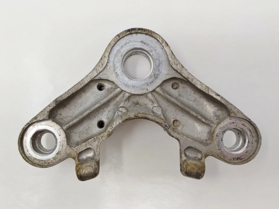 Puente abrazadera de vástago de dirección triple árbol superior 71 Honda CL100 CB100 CL CB 100 Foto 3 de 4