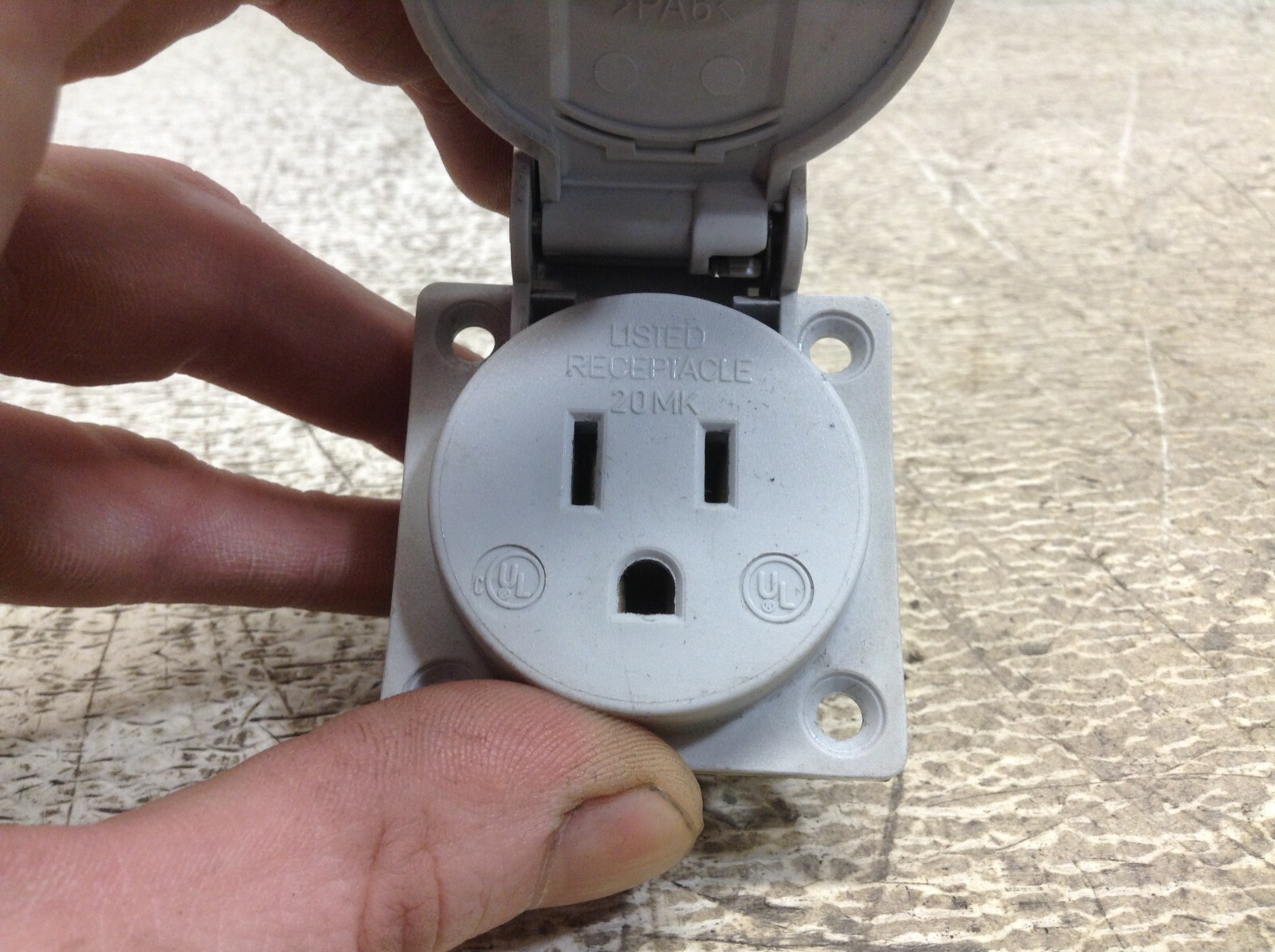 ABL Sursum 20MK Female Electrical Socket Receptacle T163469 for sale ...