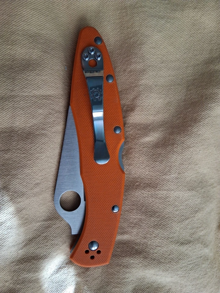 Canivete dobrável Spyderco Police aço inoxidável muito bom estado-10 Seki G-10 laranja - Imagem 4 de 4