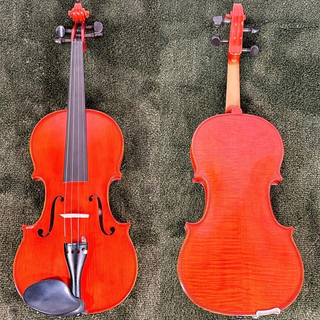 Suzuki Violin No.330 4/4 Full Size with Sugito Bow Suzuki Violin No.330 4/4 Full Size with Sugito Bow