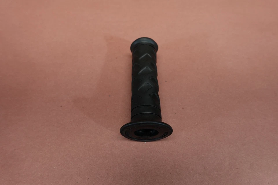 2003-2009 Honda Interceptor 800 VFR800 LEFT SIDE HAND GRIP - Image 4 of 4