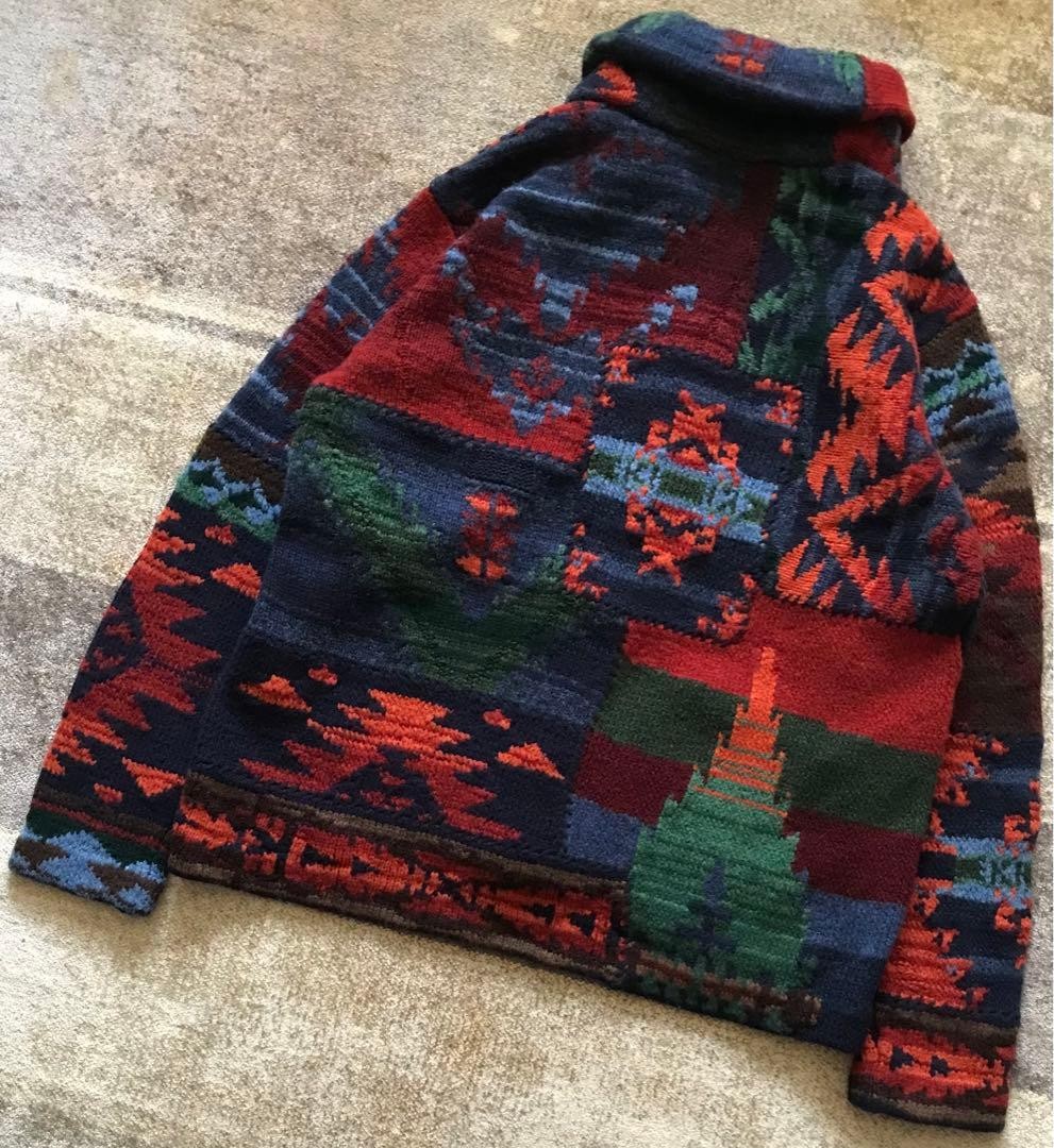 An exquisite item with stunning patchwork native … - image 3