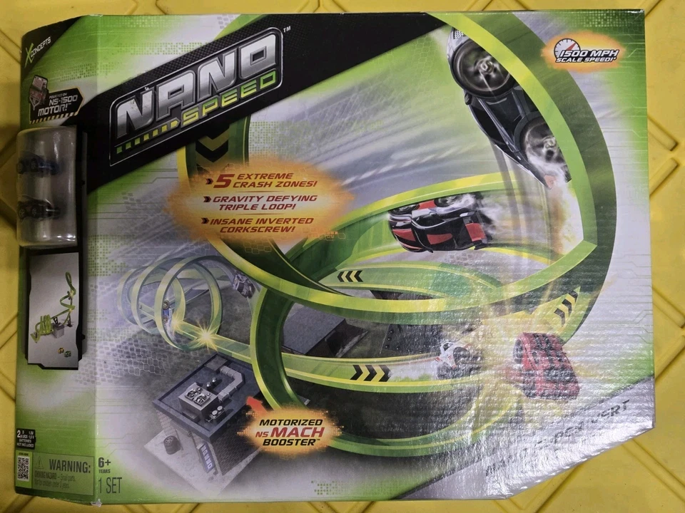 Xconcepts Nano Speed Super Vert Crash Set with Bonus Micro Cars Motorized - Image 2 of 4