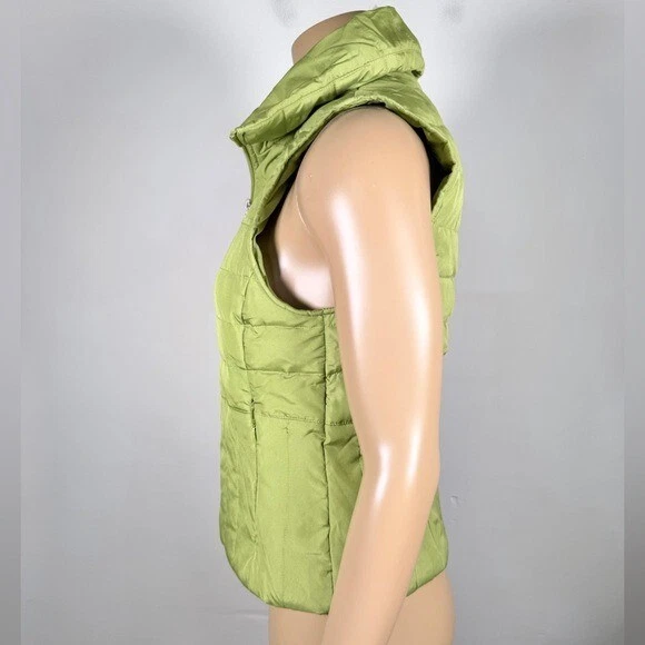 Kenneth Cole Reaction Women’s Size Small Green Down Feather Fill Vest - Image 3 of 4