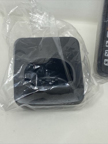 Panasonic KX-TG4133 Digital Cordless Phone- REPLACEMENT PHONE AND DOCK STATION - Picture 4 of 4