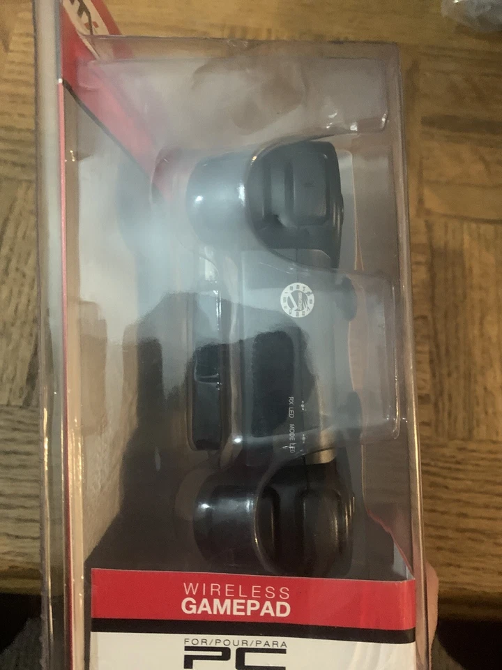 TTX Tech Wireless PC Gamepad-Brand New-SHIPS N 24 HOURS - Image 4 of 4