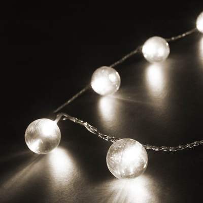 Konstsmide 20 Kugeln mit warmweißen LED s