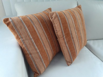 how to pair throw pillows