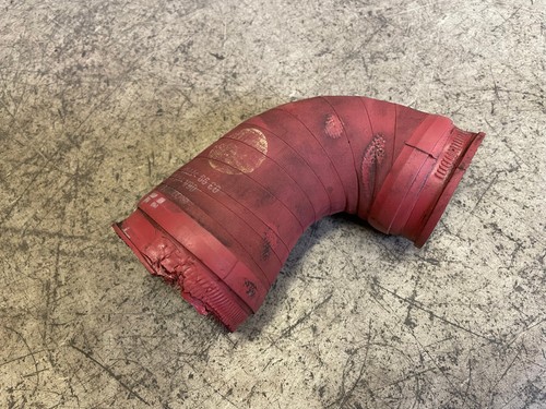 Ladeluftschlauch AUDI S3 A3 8L TT 8N Ladedruckschlauch 06A145832J