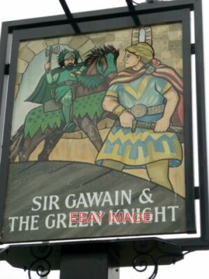 FOTO SIR GAWAIN UND DER GRÜNE RITTER EIN SAM SMITH'S PUBLIC HOUSE 2011