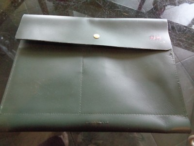 Mark and Graham Leather Tech envelope Green  see mono AOJ small  New wo tag