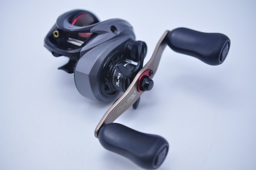Abu Garcia Revo 5 SX Rocket Left 9.0:1 Gear Baitcasting Reel Very Good