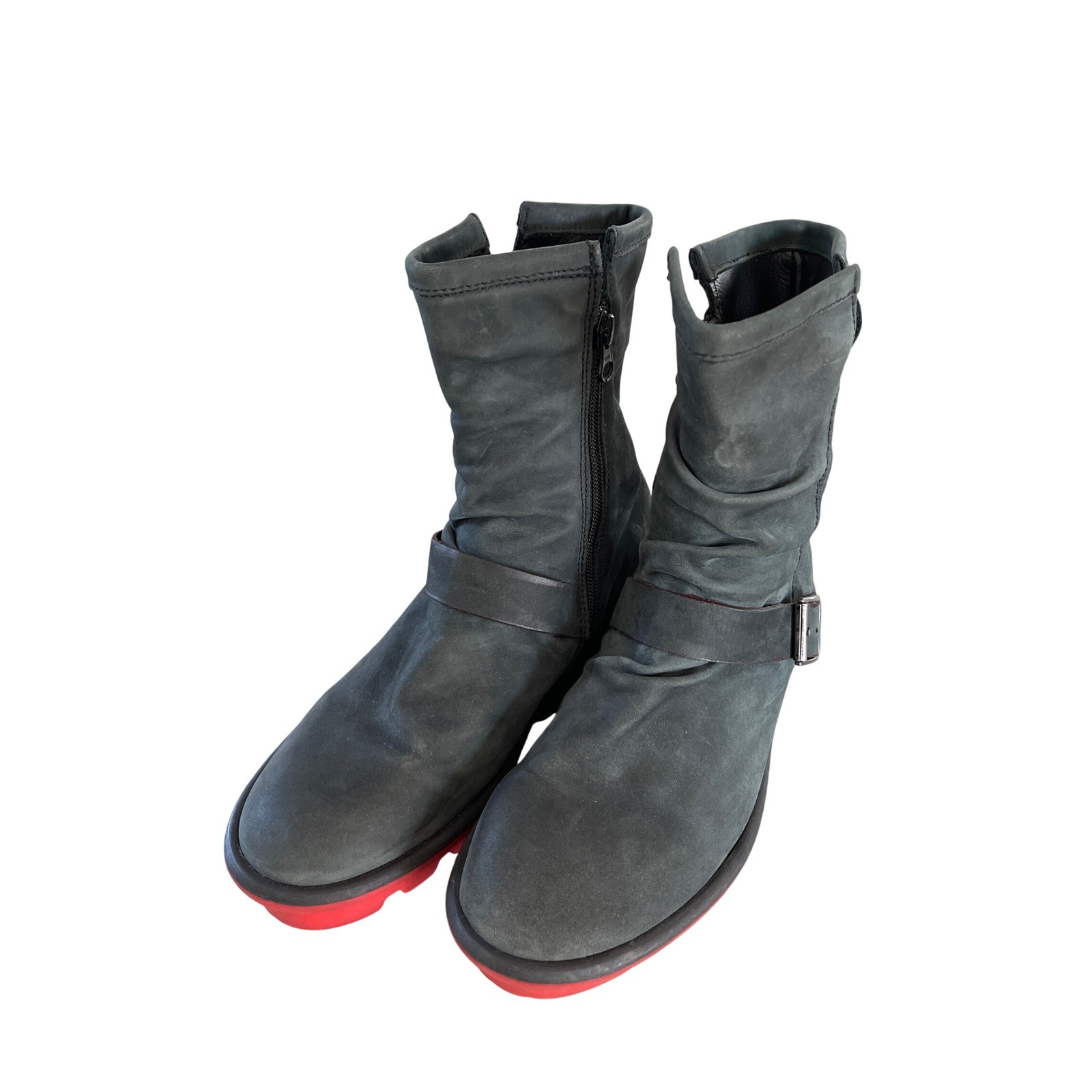 SAOLA Stivaletti Fluevog in pelle grigia suola rossa fibbia accento donna taglia 9