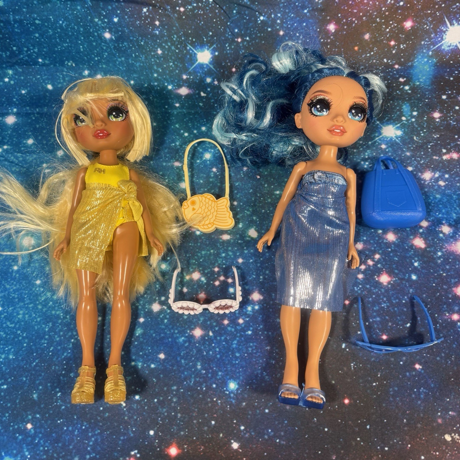 Rainbow High Swim & Style Sunny Madison & Skyler Bradshaw Fashion Doll Dolls