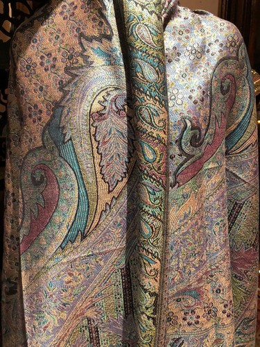 Envoltura bufanda pashmina brocado cachemir dorado metálico pastel vintage - Imagen 4 de 9