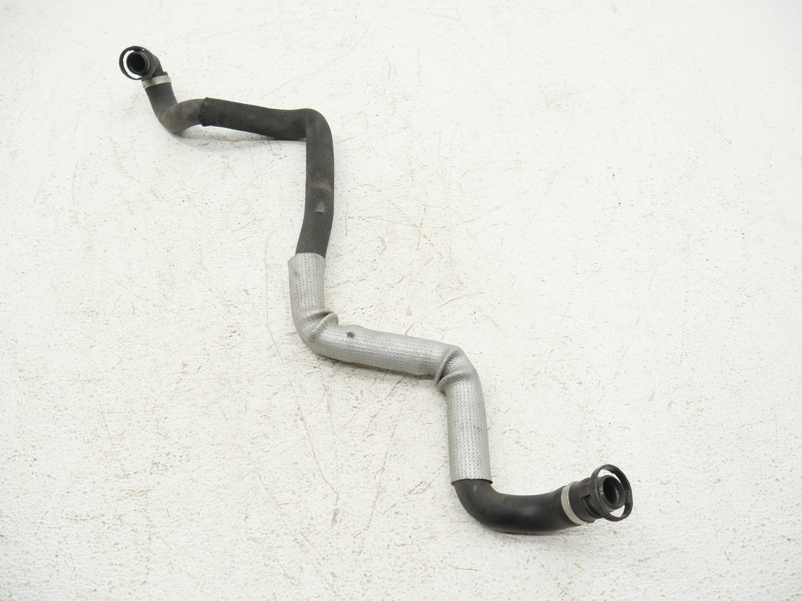 Audi R8 Spyder 2017-2023 Left Hose pipe P/N 4S0131605B