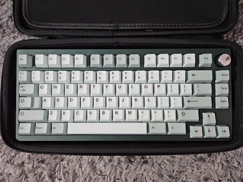 Qwertykeys QK75 Fully Built Morandi Switches NicePBT November Rain
