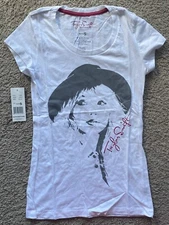 Taylor Swift 2012 Official Red White Tee T-shirt Youth Size Small