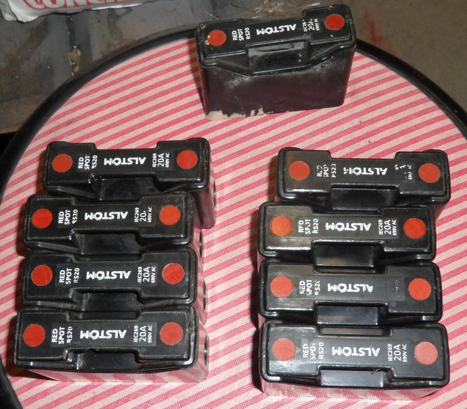 Picture 4 of 6